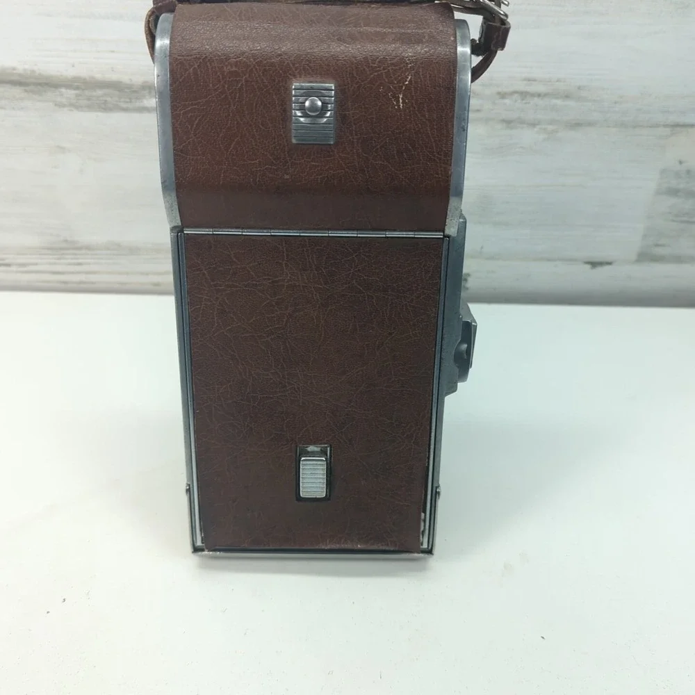 Vintage Polaroid Land Camera Model 95 Folding Instant Camera Brown Untested